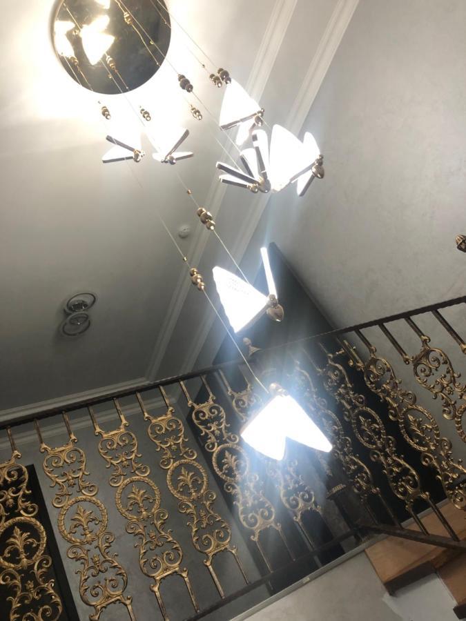 Hotel Lion Ałma Ata Zewnętrze zdjęcie