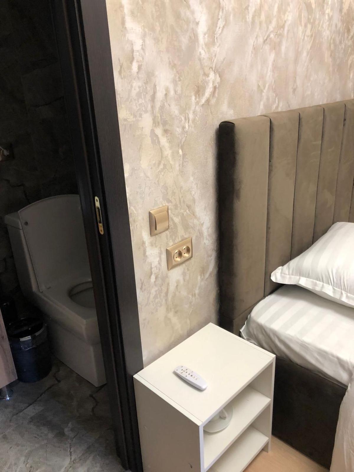 Hotel Lion Ałma Ata Zewnętrze zdjęcie