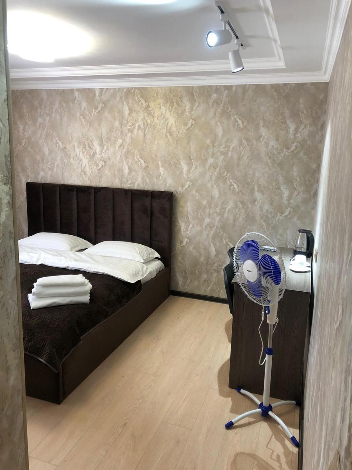 Hotel Lion Ałma Ata Zewnętrze zdjęcie